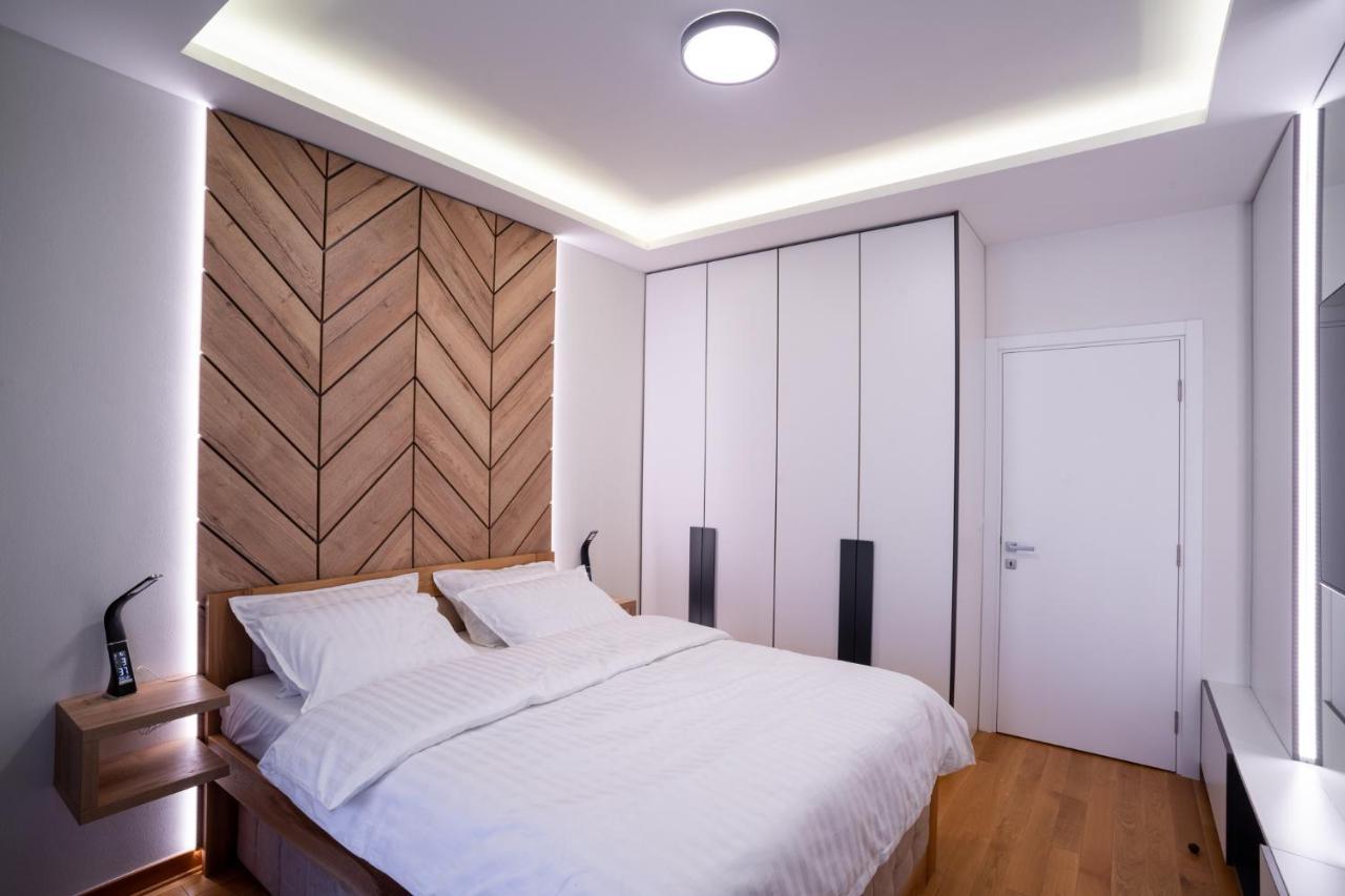 Apartman G8 Deluxe Pale Buitenkant foto